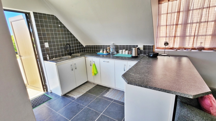5 Bedroom Property for Sale in Struisbaai Western Cape